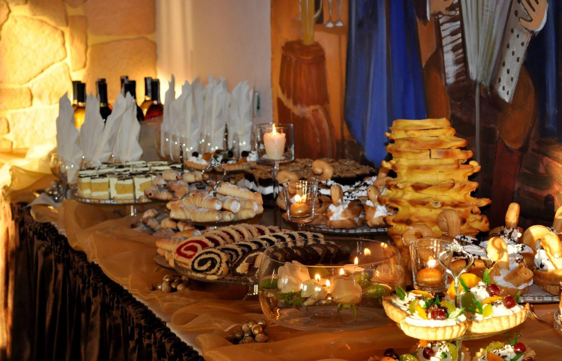 Sala w Turośli – wieczorna prezentacja deserów