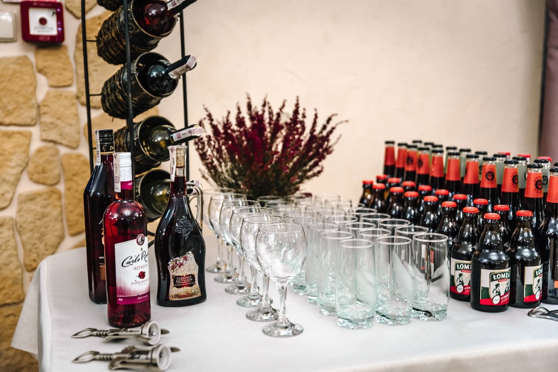 Sala w Turośli – napoje i drinki serwowane podczas przyjęcia